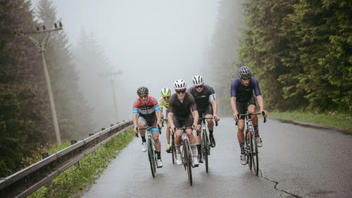 Road Stage 2025: Deštivá, ale nezapomenutelná premiéra v Orlických horách